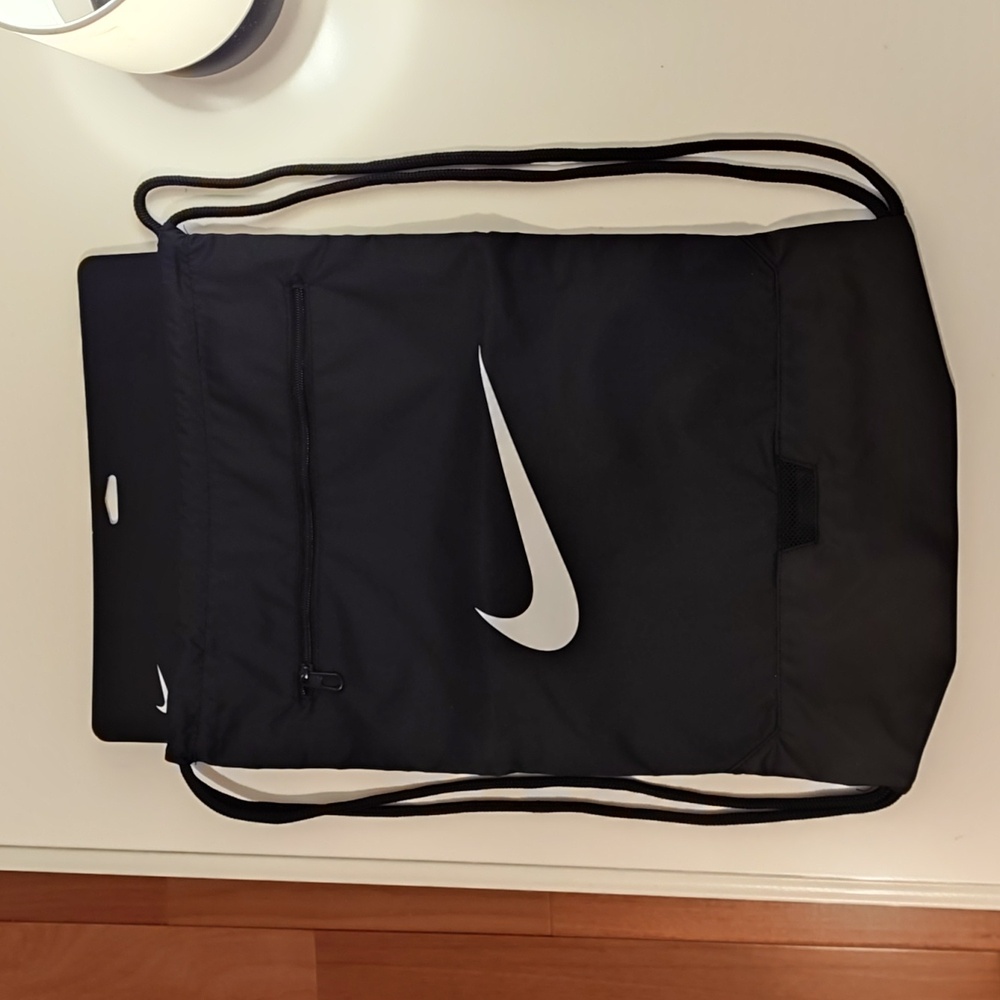 Nike Black and White Drawstring Backpack